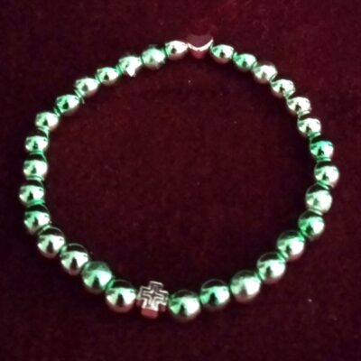 Бројаница од полудрагог камена хематит, зелена боја